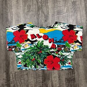 Vtg Aloha Floral Hawaii Cropped Women’s Top